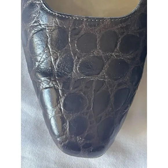 Salvatore‎ Ferragamo Croc Embossed Dark Brown Almond Toe Women's 7