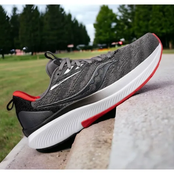 Saucony Echelon 9 Charcoal Red Running Race Shoes S20765 Mens 9.5 Fast Ship