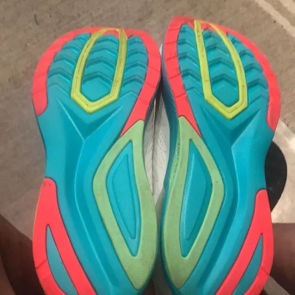 Saucony Endorphin Series Athletic Shoes(Brand New)