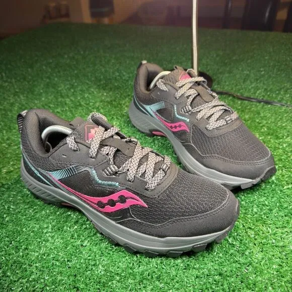SAUCONY EXCURSIÓN TR16 - Women’s Running Shoes - SIZE 8.5