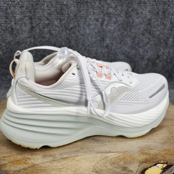 Saucony Hurricane 24 Women's Size 10.5 White Athletic Running Shoes S10933-246