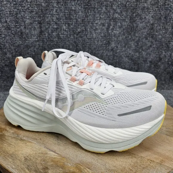Saucony Hurricane 24 Women's Size 10.5 White Athletic Running Shoes S10933-246
