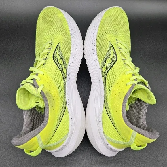 Saucony Kinvara 14 (Mens 9.5) Running Shoes Citron Highlighter Yellow Sneakers