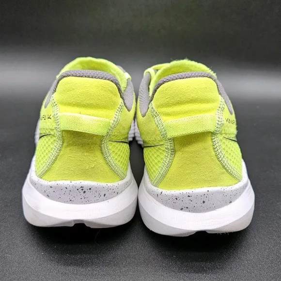 Saucony Kinvara 14 (Mens 9.5) Running Shoes Citron Highlighter Yellow Sneakers