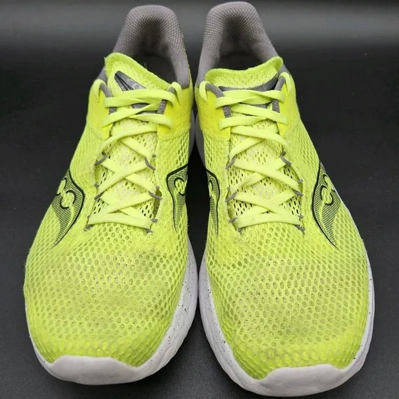 Saucony Kinvara 14 (Mens 9.5) Running Shoes Citron Highlighter Yellow Sneakers