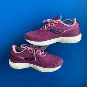 SAUCONY FORMFIT PWRrun PINK PURPLE BLUE ORANGE ATHLETIC SHOES-SIZE 10