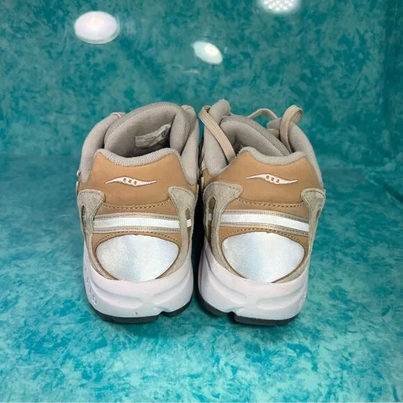 Saucony Grid Azura Beige Silver Men’s Suede Low Top Athletic Shoes Size 8.5