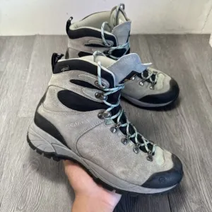 Scarpa R-Evolution Gray GTX Athletic Mid Hiking Trail Boots Shoes M 6.5 W 7.5