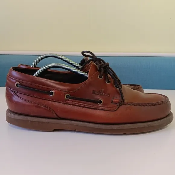 Sebago Docksides Mens 11 M Boat Shoe 2-Eye Brown Leather Classic Moc Toe