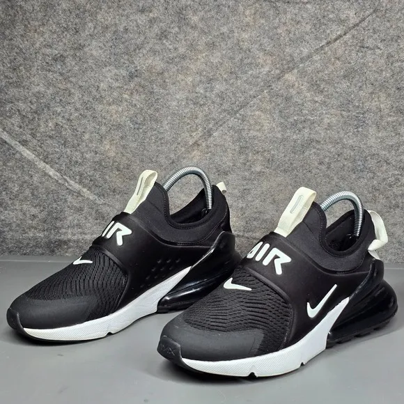 Size 6.5Y - Nike Air Max 270 Extreme J(GS) Kids Running Shoes Black White