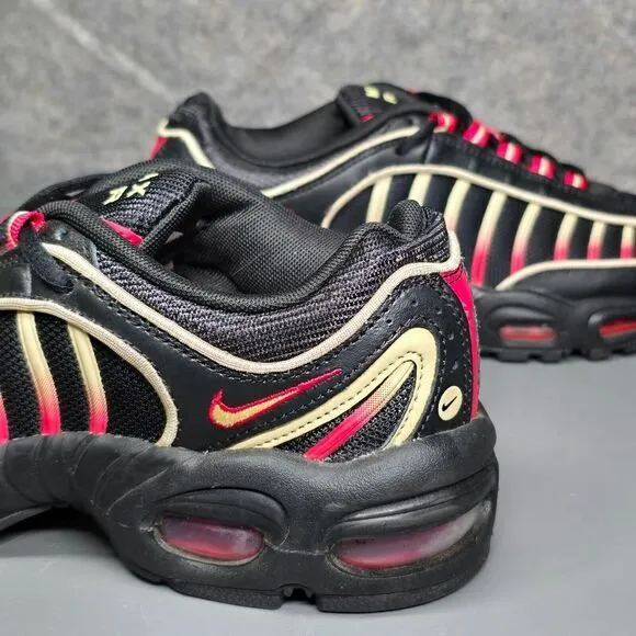 Size 7 - Nike Air Max Tailwind‎ 4 Men's Running Shoes Black Team Gold Red