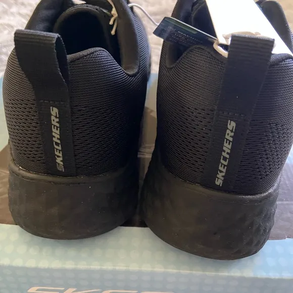 Skechers Men’s Air-Cooled Memory Foam Sneakers Black