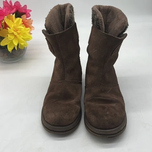 Sorel Brown Suede Winter Boots Size 5. WRB3156E