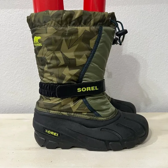 Sorel Camo Print Flurry Winter Boots