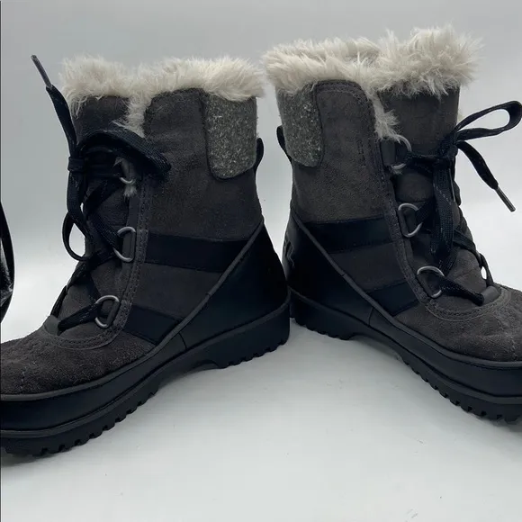 Sorel Gray Winter &amp; Rain Boots with Fur Lining