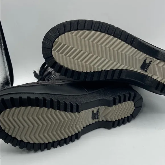 Sorel Gray Winter &amp; Rain Boots with Fur Lining