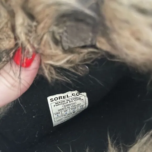 Sorel Joan of arctic faux fur cuff winter waterproof‎ boots size 6