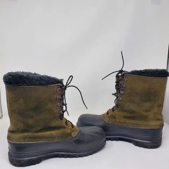 Sorel Kaufman winter boot in green suede uppers Size 11 Height is 11&quot; Tall