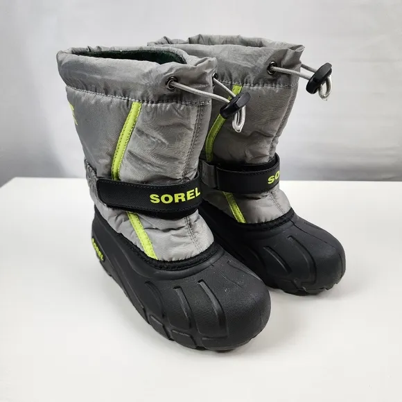Sorel Kids Chrome Grey and Black Flurry Children Winter Boots Size 13