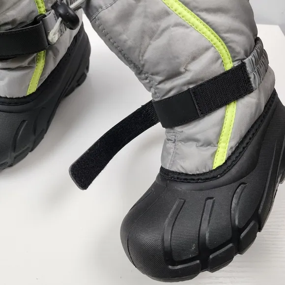 Sorel Kids Chrome Grey and Black Flurry Children Winter Boots Size 13