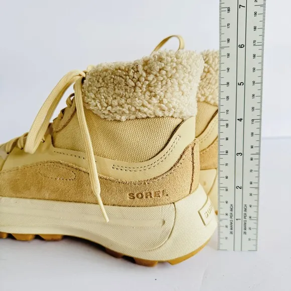 Sorel Ona Womens Cozy Booties Ankle Sneaker Boots Shearling Size 7 Beige Outdoor