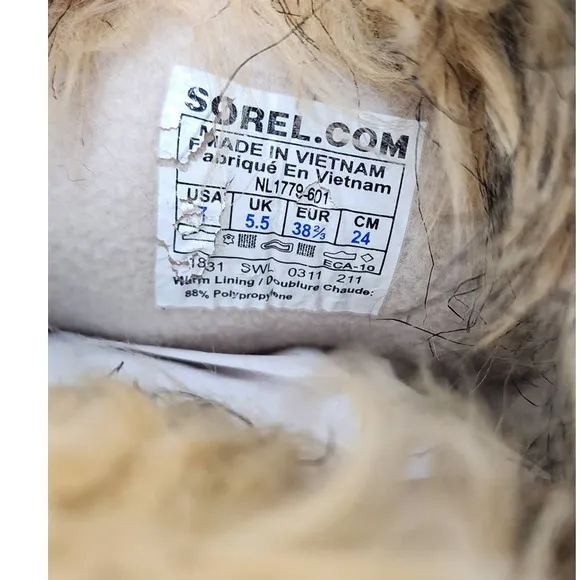 Sorel Tofino Women's Faux Fur Red‎ Quilted Winter Waterproof Winter Boots Size 7