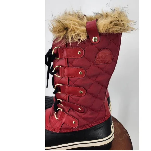 Sorel Tofino Women's Faux Fur Red‎ Quilted Winter Waterproof Winter Boots Size 7