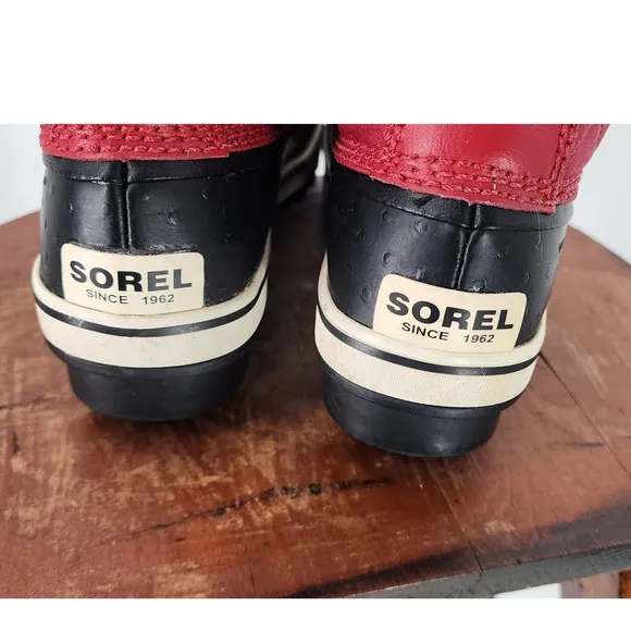 Sorel Tofino Women's Faux Fur Red‎ Quilted Winter Waterproof Winter Boots Size 7