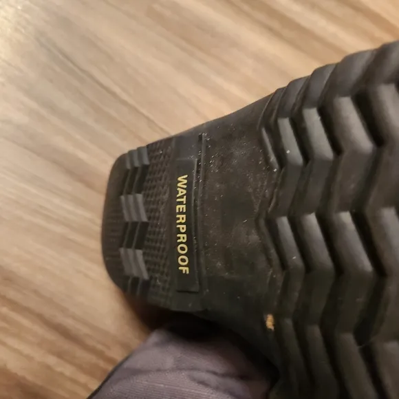 Sorel winter boots size 7