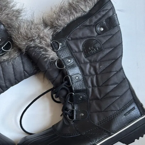 Sorel Women’s Faux Fur Waterproof Winter Boots - 11