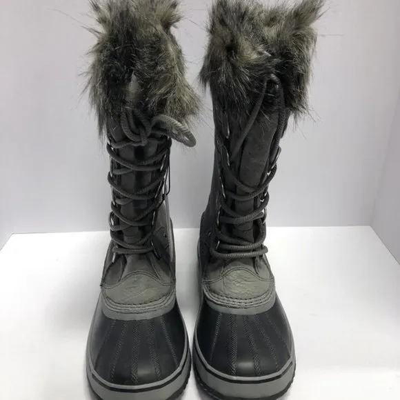 Sorel Women’s Joan Of Arctic, Quarry Waterproof Winter Boots, Size 10.5M
