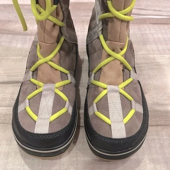 Sorel Glacy Explorer tall snow winter boots size 8