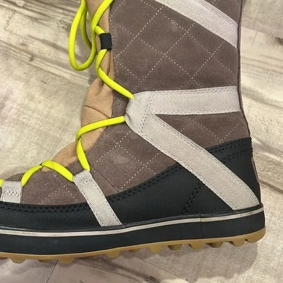 Sorel Glacy Explorer tall snow winter boots size 8