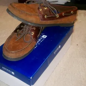Sperry boat shoes