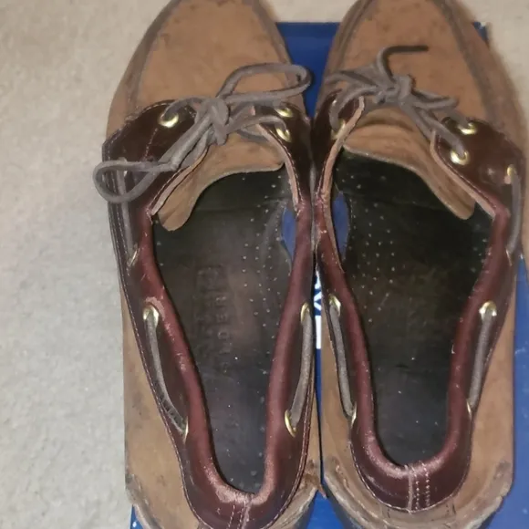 Sperry boat shoes