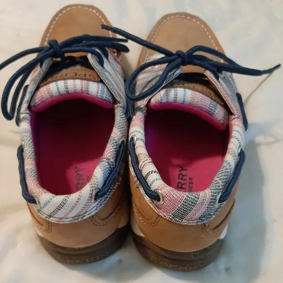 Sperry girls' Intrepid size 5