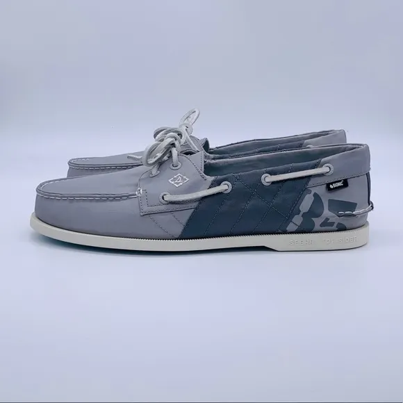 Sperry Top-Sider Authentic 2 Eye Bionic Boat Shoe