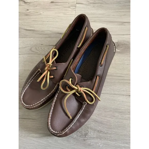 Sperry Topsider Boat Shoes Size 10