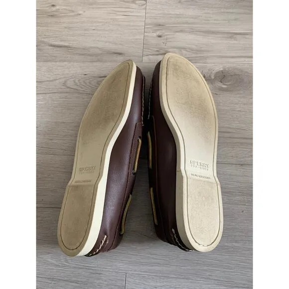Sperry Topsider Boat Shoes Size 10