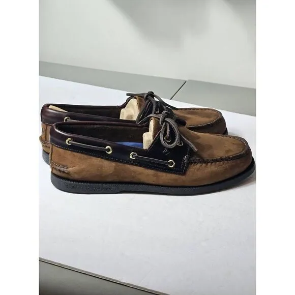 Sperry Topsider mens shoes. NWOB