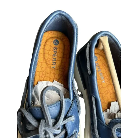 Sperry’s Chunky Lug Boat 2 Eye Leather Navy Women’s Shoes Size 6