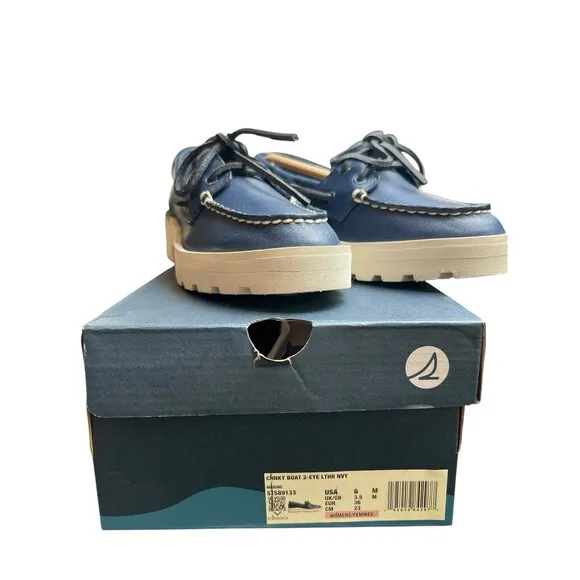 Sperry’s Chunky Lug Boat 2 Eye Leather Navy Women’s Shoes Size 6
