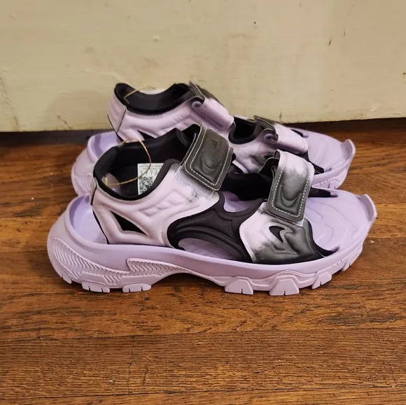 Stella McCartney HIKA Outdoor Sandals