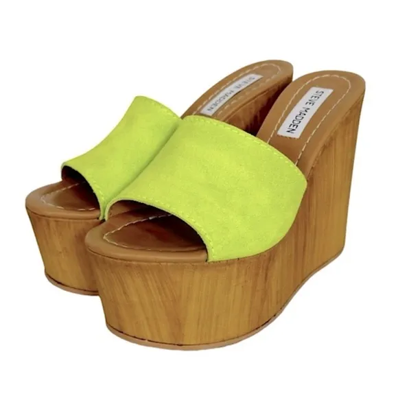 Steve Madden Sandra neon  Green Wedge platforms Size 7 Slip-On Comfort