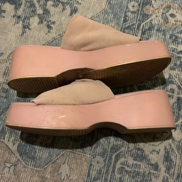 Steve Madden Women's Light Pink Slinky 30 PlatformChunky Slide / Size 38