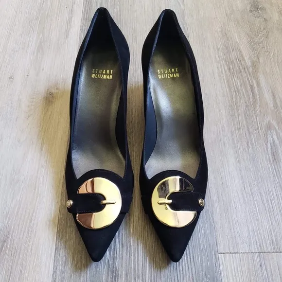 STUART WEITZMAN SUEDE BUCKLE SHOES
