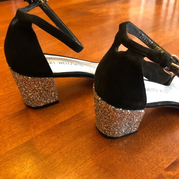 Stuart Weitzman Suede Glitter Sandals. Size 8.5.