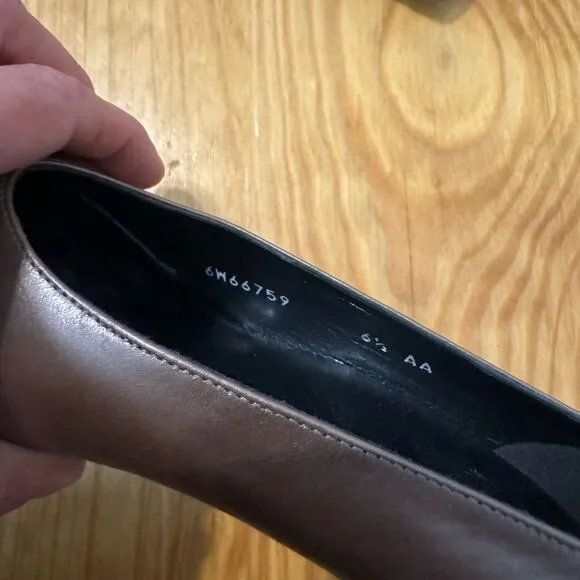 Stuart Weitzman Women's 3&quot; Metallic Bronze Heel Slip On Leather Pump SZ 6.5 AA