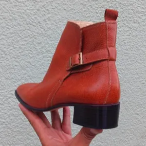TALBOTS LADIES GENUINE LEATHER  BUCKLED BOOTIES