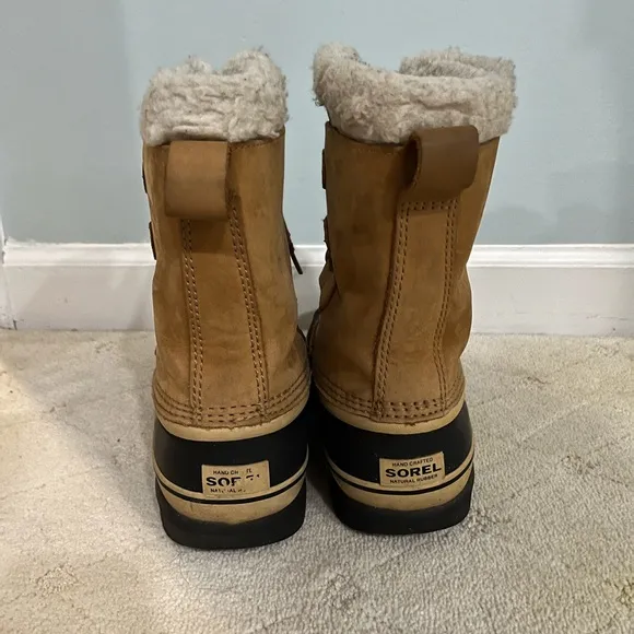 Tan Sorel winter boots